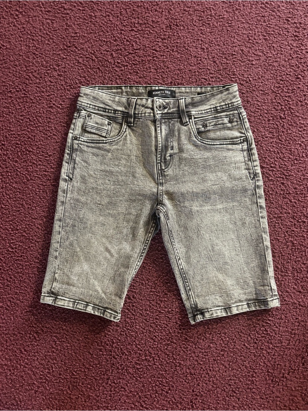 Kenneth Cole Men's Gray Washed Denim Shorts